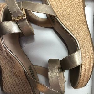 Steve Madden Gold Wedge